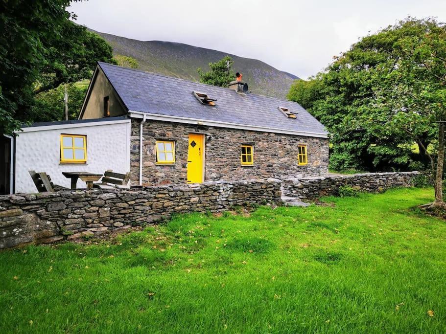 Cottage Skelligs Coast, Ring Of Kerry Cahersiveen Luaran gambar