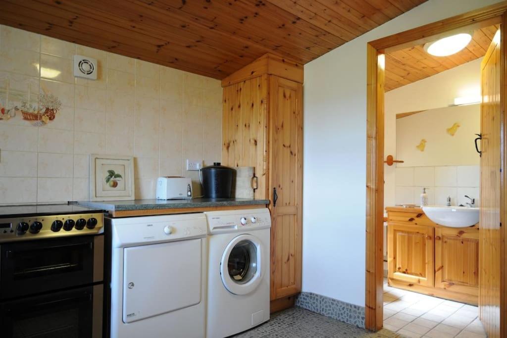 Cottage Skelligs Coast, Ring Of Kerry Cahersiveen Luaran gambar