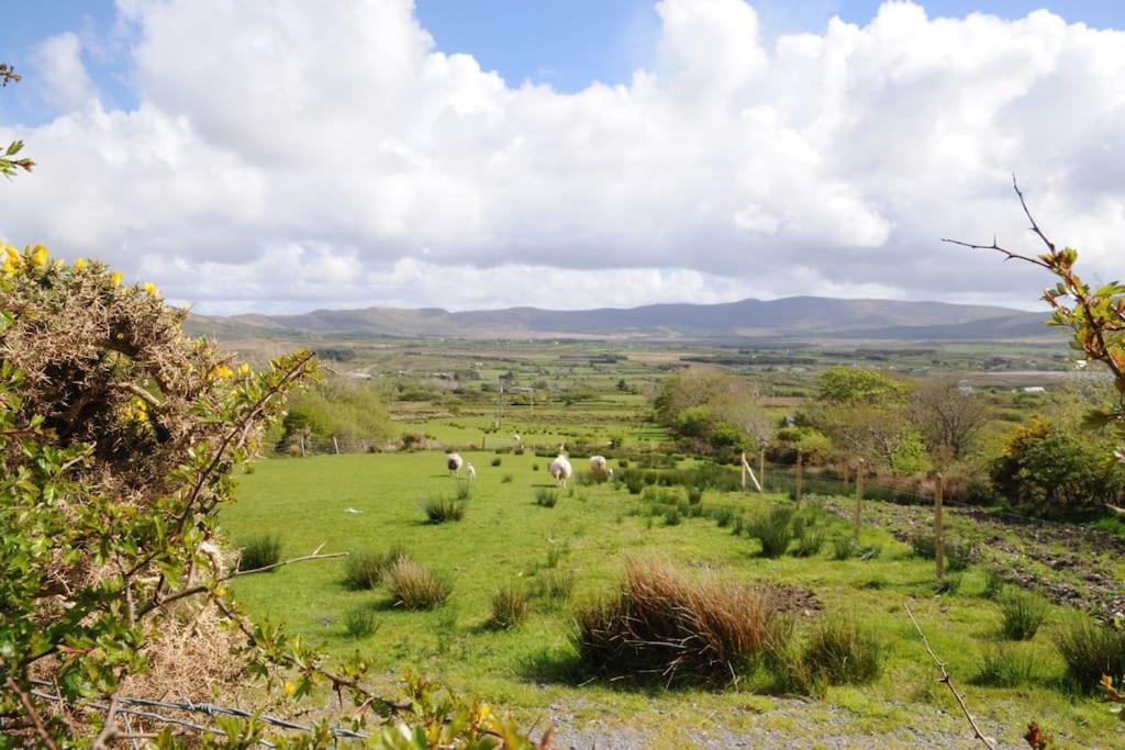Cottage Skelligs Coast, Ring Of Kerry Cahersiveen Luaran gambar