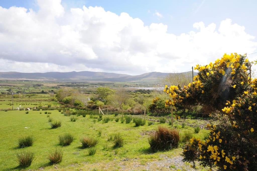 Cottage Skelligs Coast, Ring Of Kerry Cahersiveen Luaran gambar